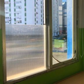 Ciudadanos (Cs) Villamantilla solicita la instalación de mamparas en las ventanas en edificios públicos para proteger la salud. Ciudadanos (Cs) Villamantilla solicita la instalación de mamparas en las ventanas en edificios públicos para proteger la salud.